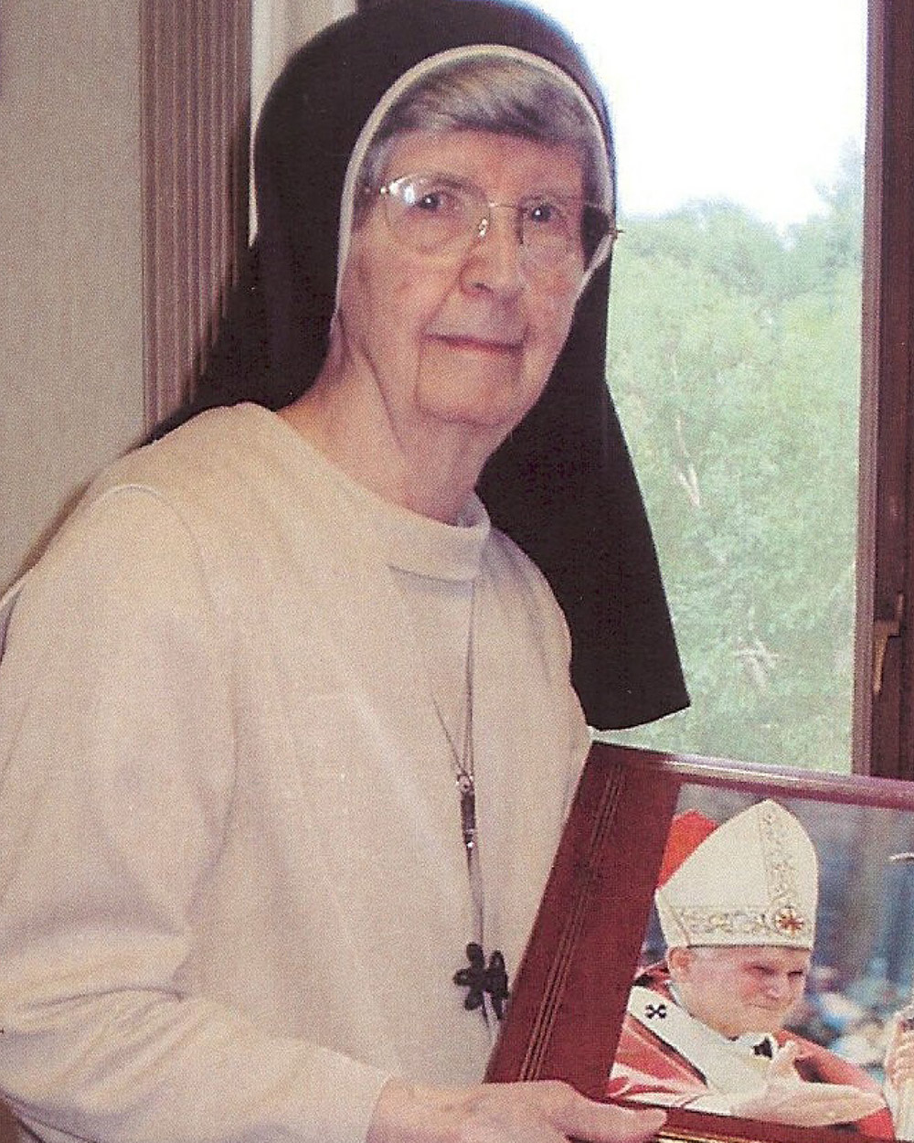 Sister-M.-Victorine-Lopata-OSF-1916-2006