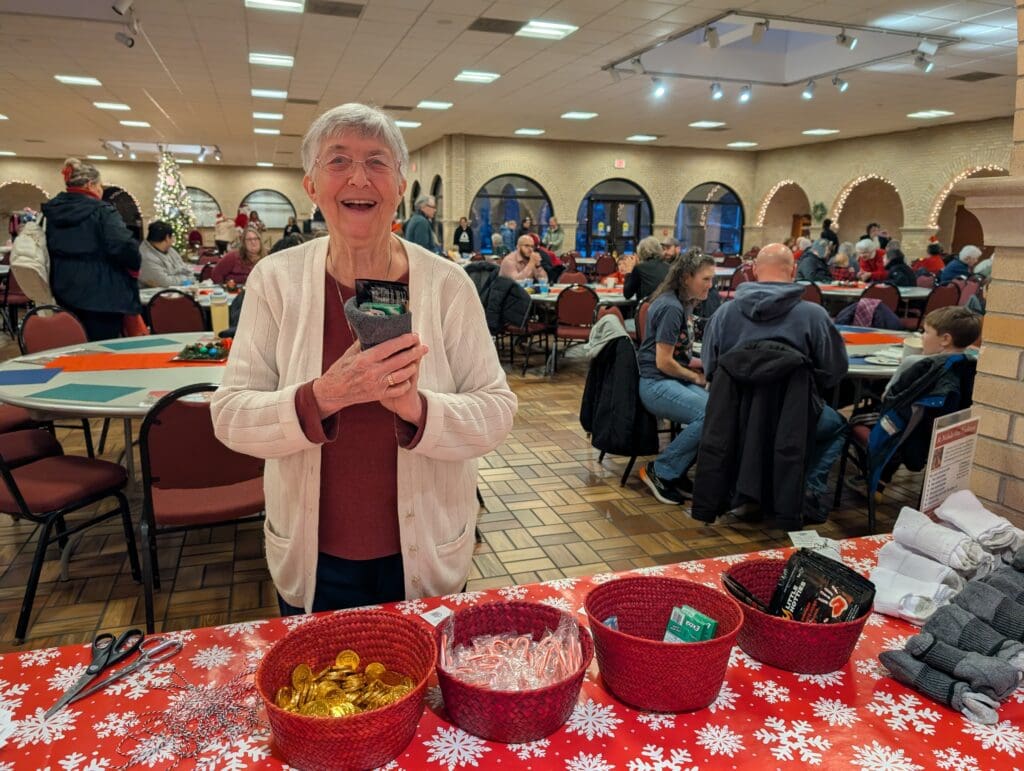 PXL_20251204_222005963