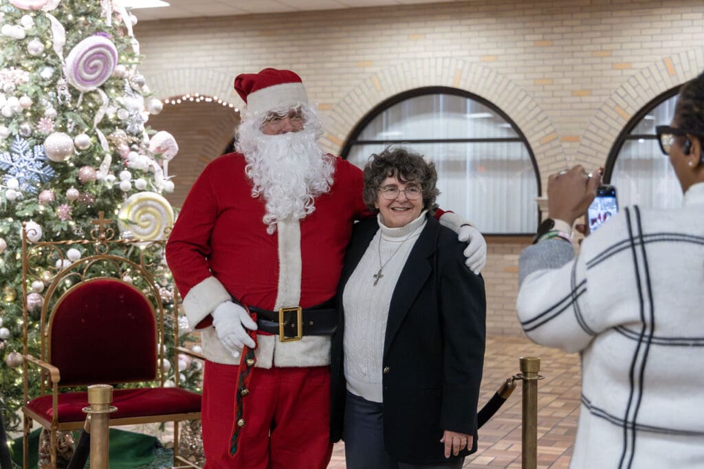 sister barb and santa 0X0A0702 copy